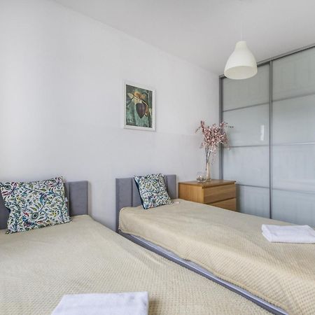 Gama Home Wyspowa 1 Warsawa Bagian luar foto
